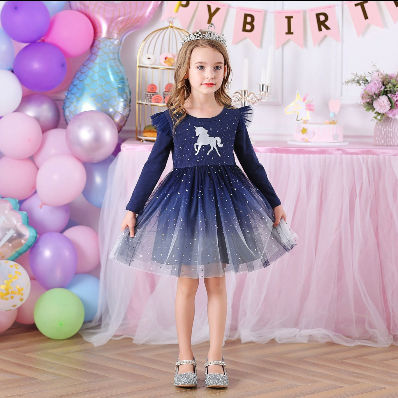 LONG SLEEVED DRESS WITH UNICORN - 10802