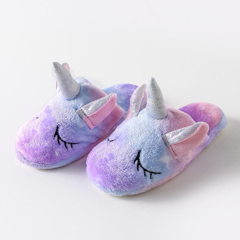 ZAPATILLAS CON UNICORNIO PARA NIÑA - 11745