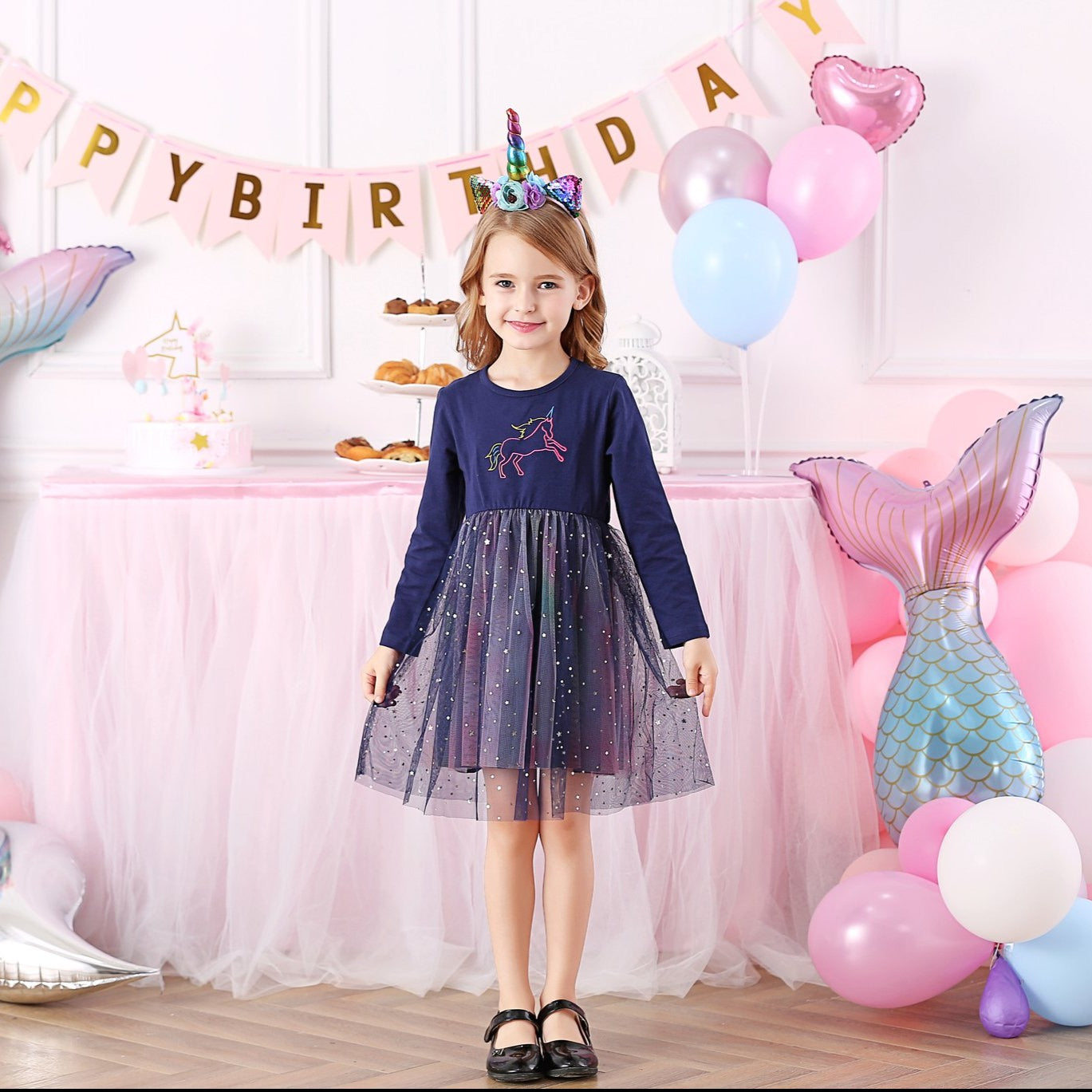 LONG SLEEVED DRESS WITH UNICORN - 10822