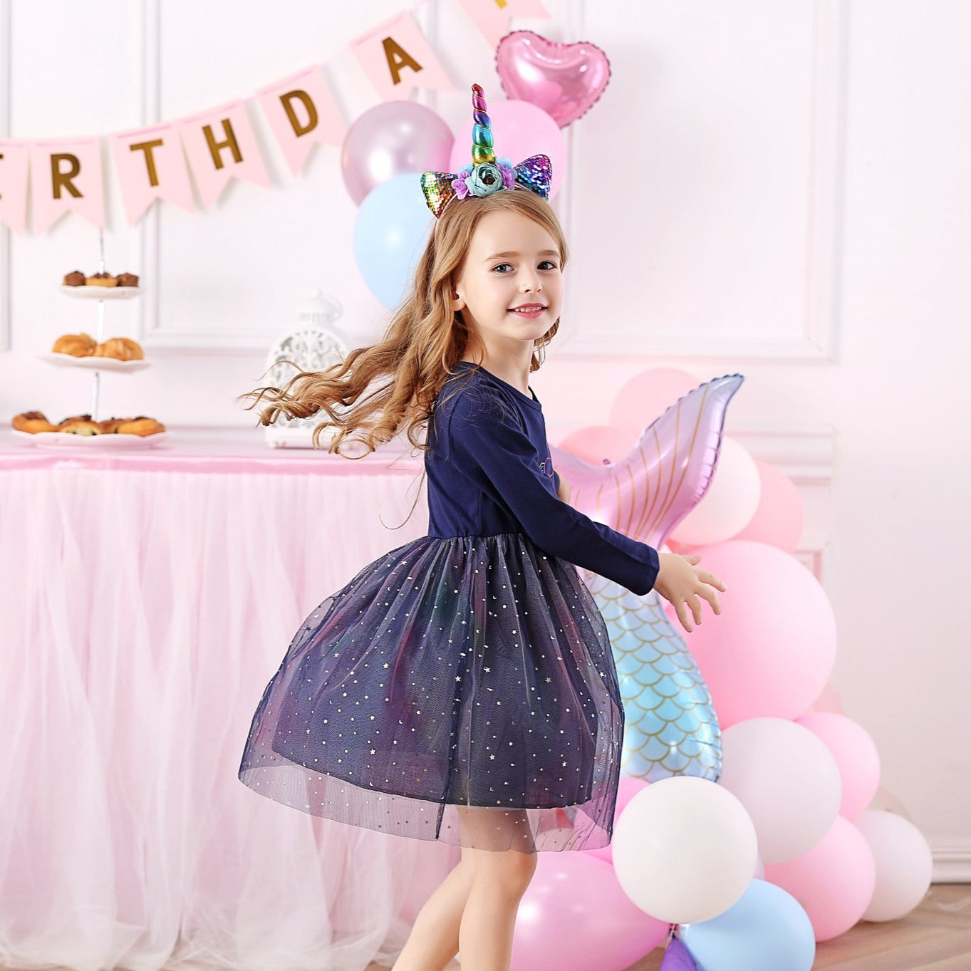 LONG SLEEVED DRESS WITH UNICORN - 10822