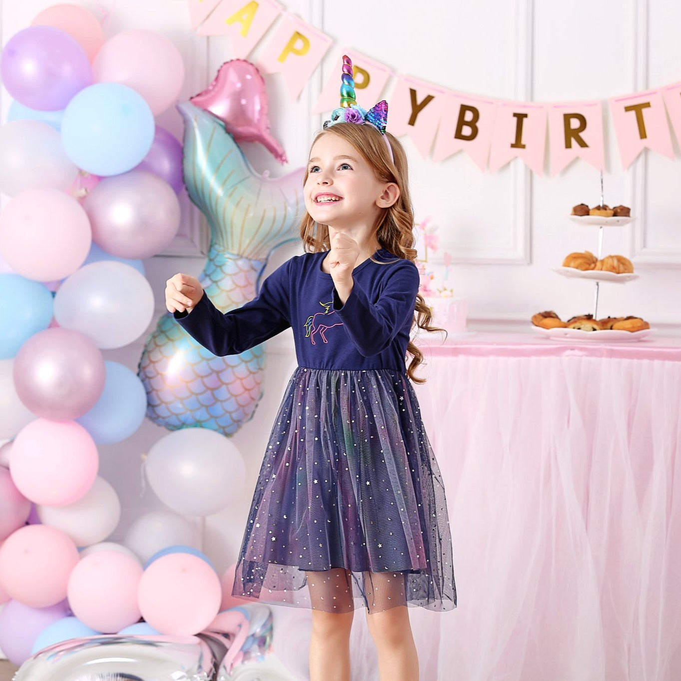 LONG SLEEVED DRESS WITH UNICORN - 10822