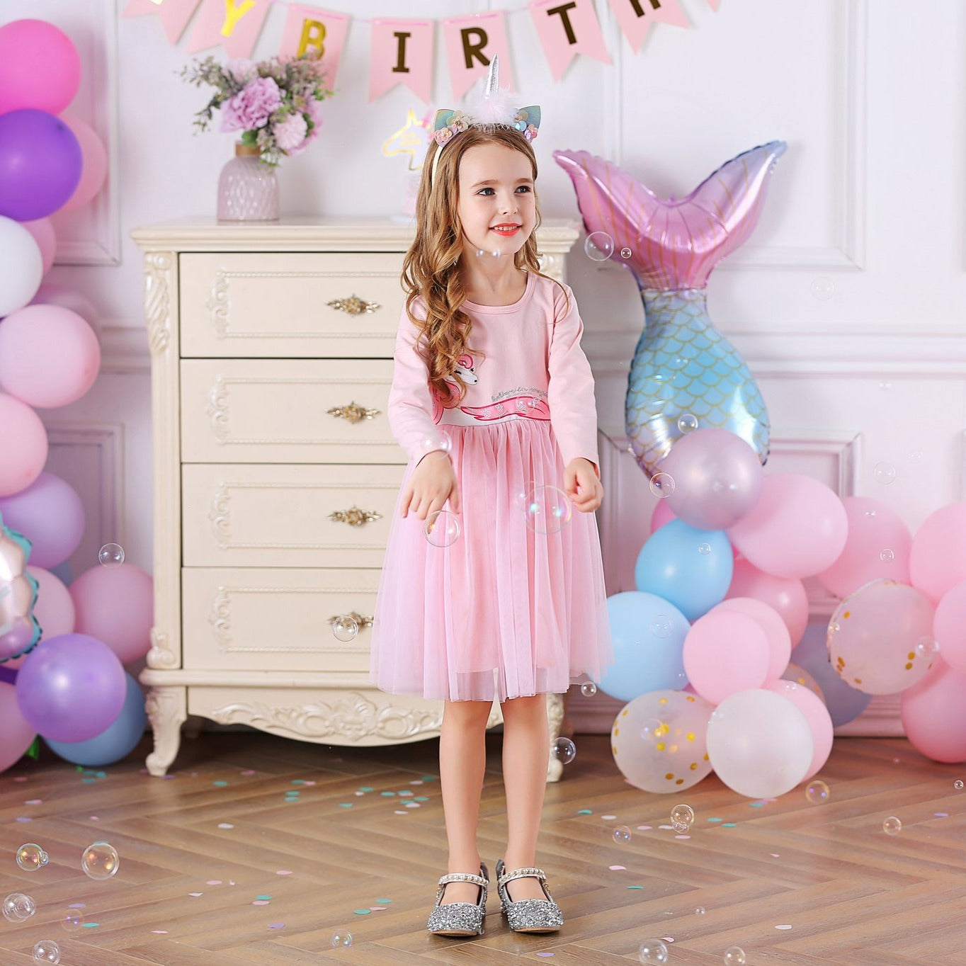 LONG SLEEVED DRESS WITH UNICORN - 10810